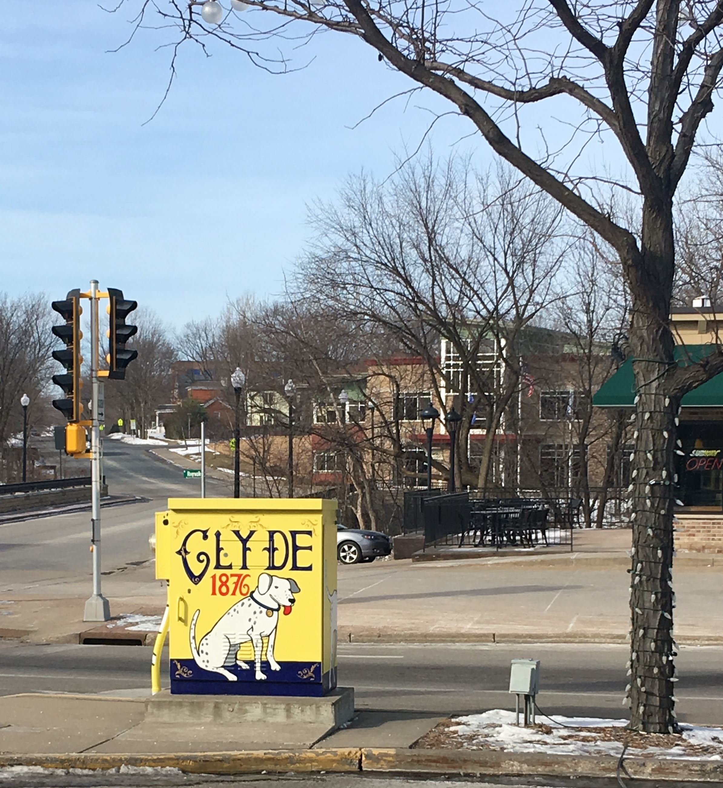 Clyde_Utility Box Painting
